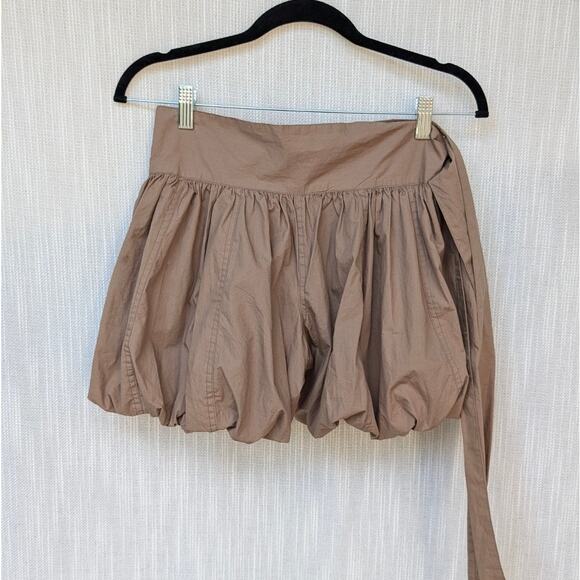 Munny Tan Puffy Bubble Cotton Mini Skort Shorts, size S - Picture 2 of 11